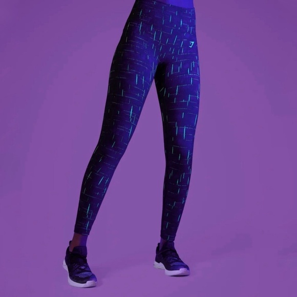 Gymshark Seamless Illumination Leggings - Picture 2 of 8